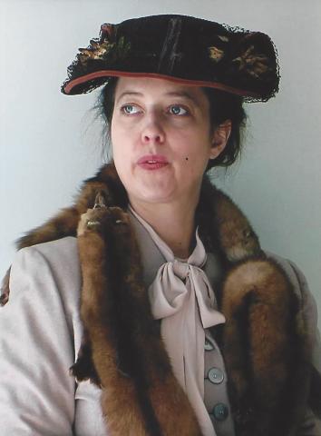 picture of Leslie Goddard in character as Eleanor Roosevelt