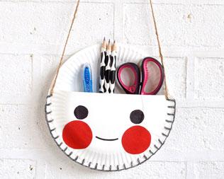 paper plate holder