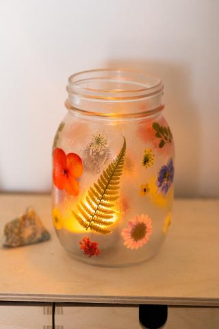 Create a beautiful flower lantern.