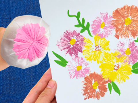 How to paint flowers using plastic bags.