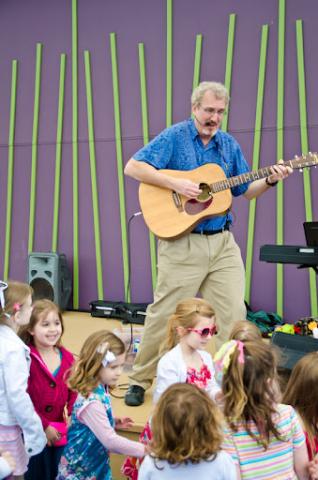 robert the guitar guy